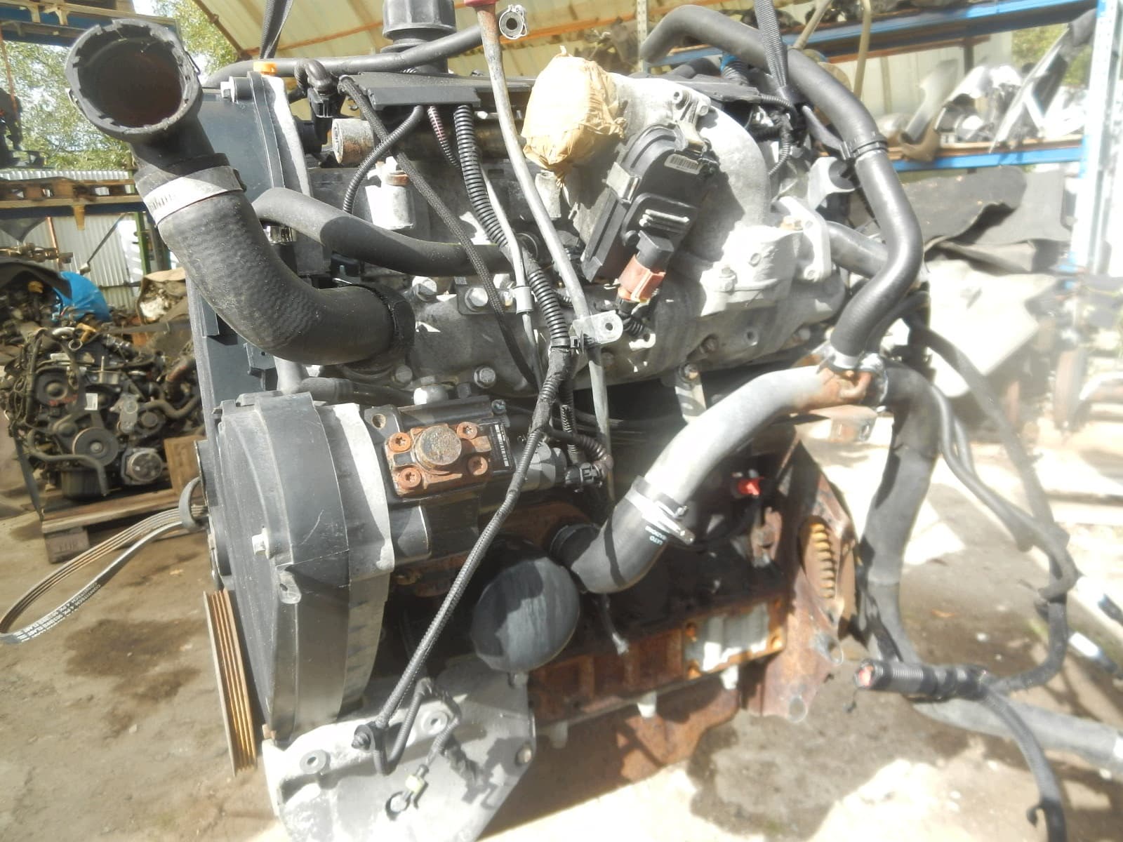 Moteur F1AE0481D — vue 3