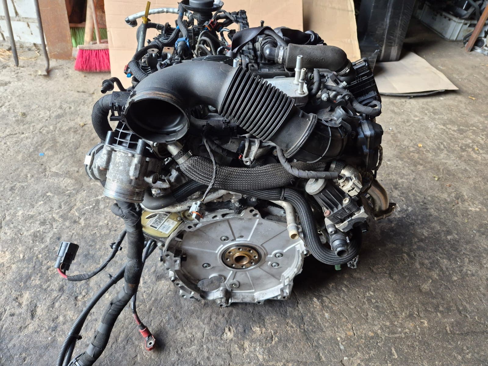 Moteur 204DTD(AJ20D4) — vue 4