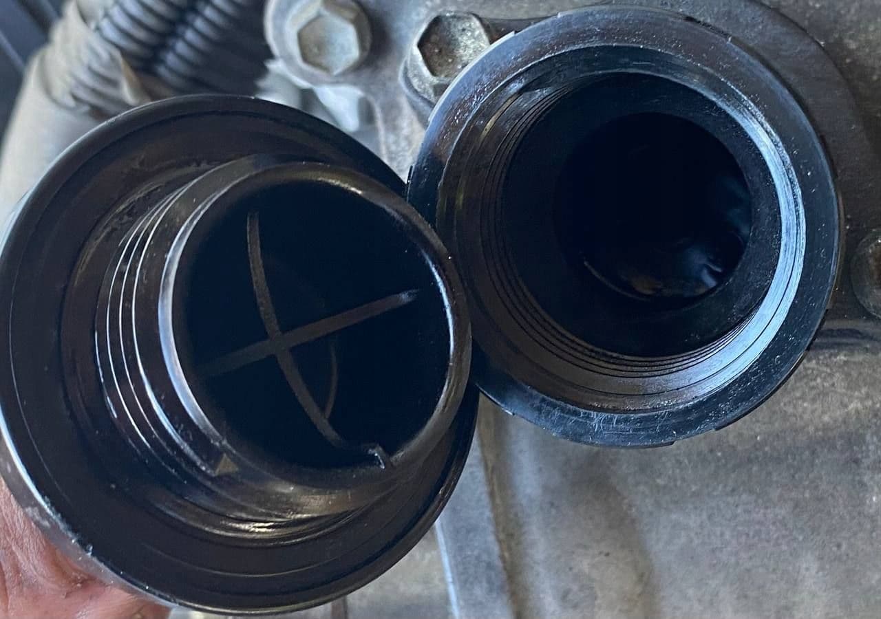 Moteur 1UR-FE — vue 3