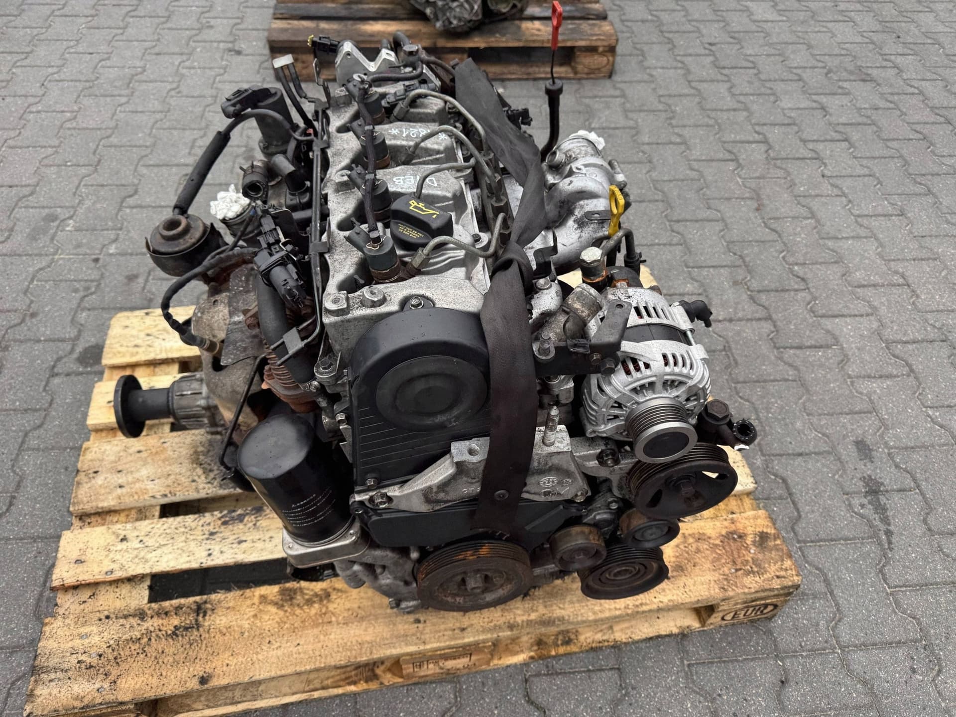 Moteur D4EB — vue 7