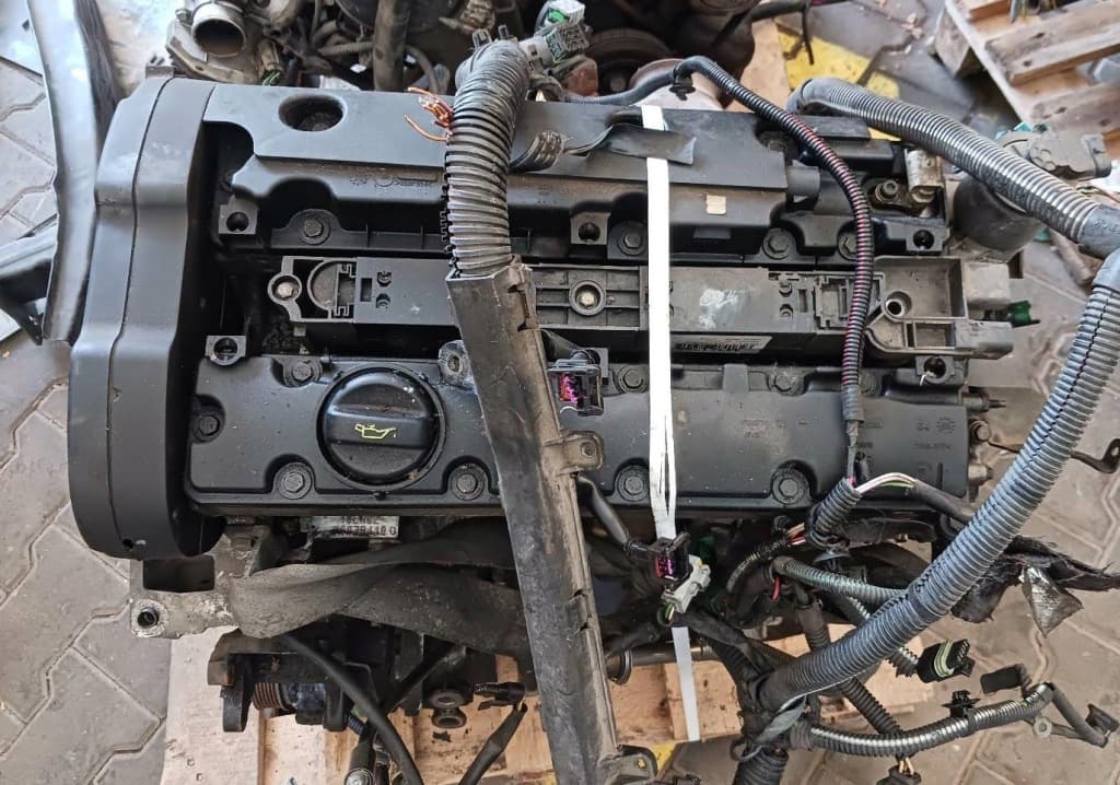 Moteur RFR (EW10J4) pour Peugeot 206
