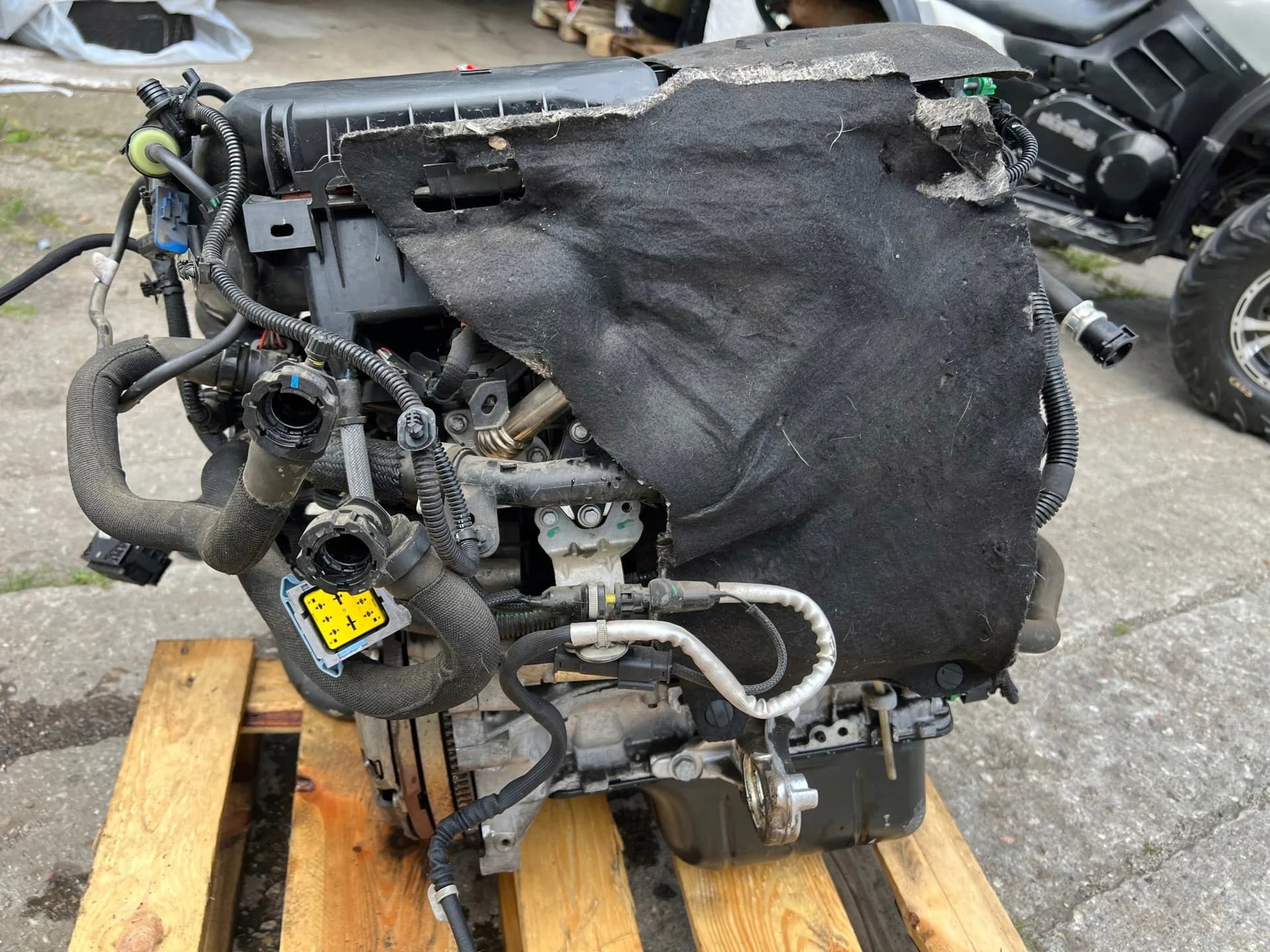 Moteur BHZ (DV6FC) — vue 6