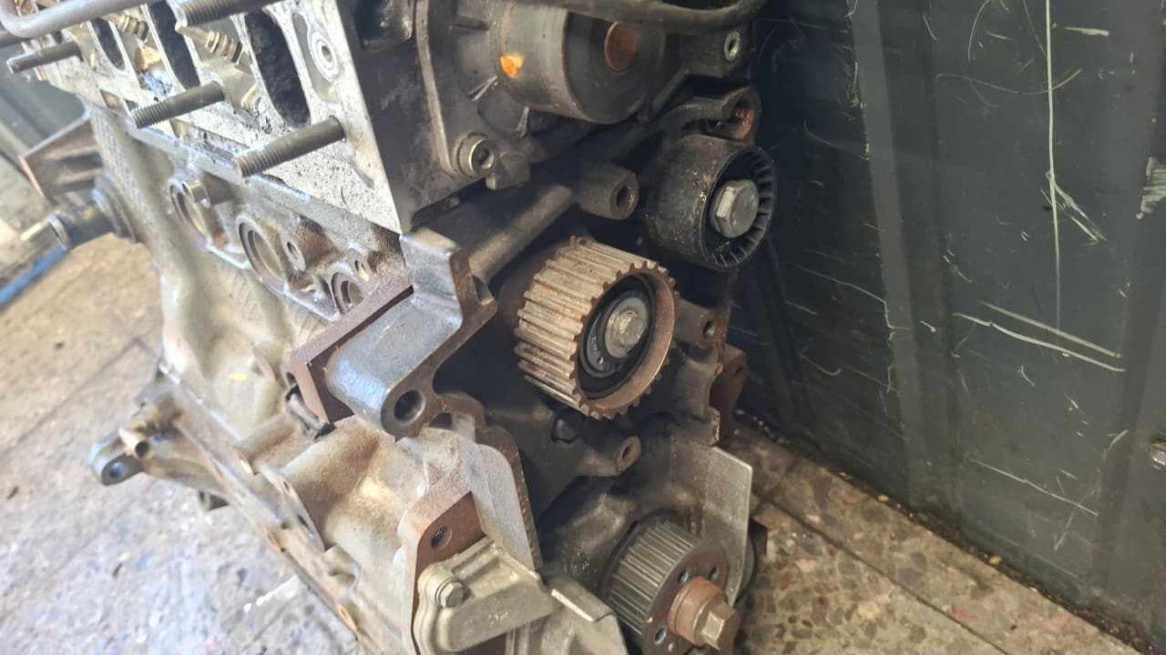 Moteur D19AA — vue 5
