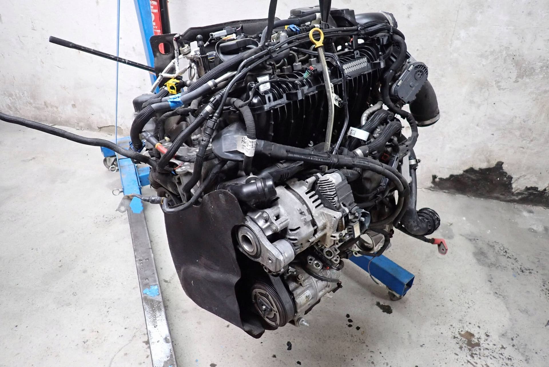 Moteur 204DTY(AJ20D4) - Image 1