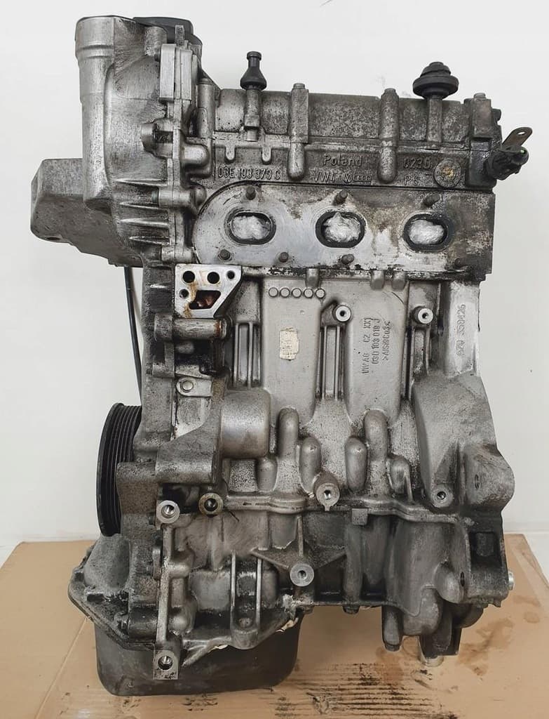 Moteur AZQ — vue 3