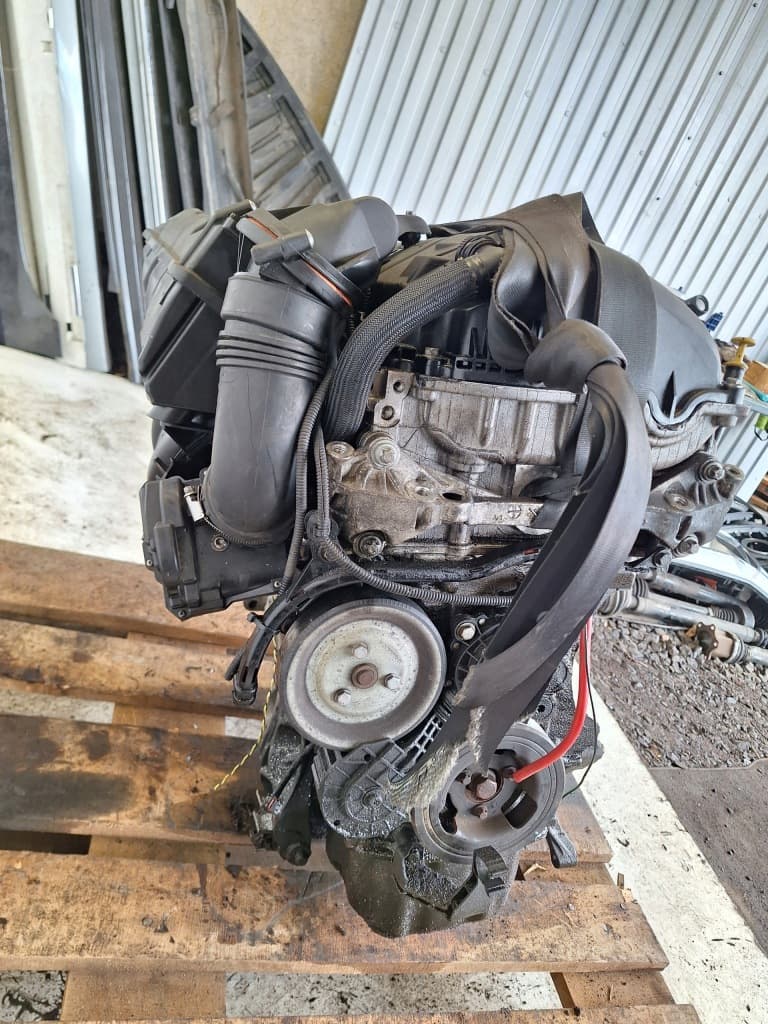 Moteur N16 B16 A — vue 3