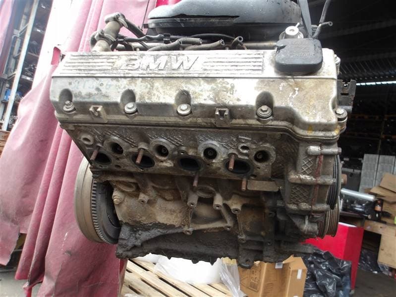 Moteur M43 B19 (194E1) — vue 6