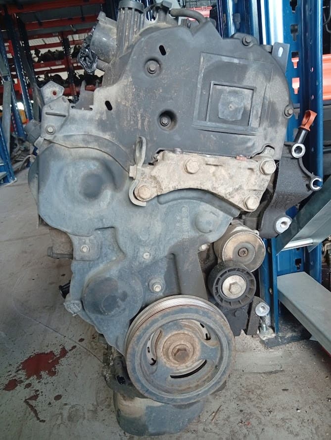 Moteur 8HS (DV4TED) - Image 1
