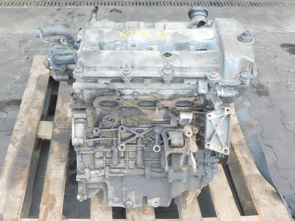Moteur XB (AJ-V6) — vue 3