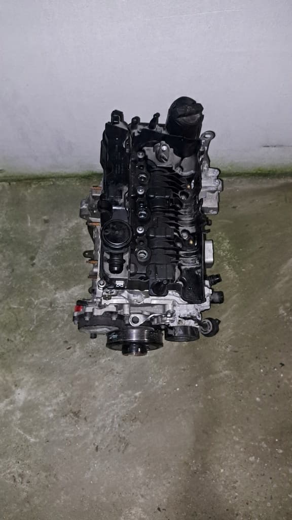 Moteur B37 C15 A — vue 3
