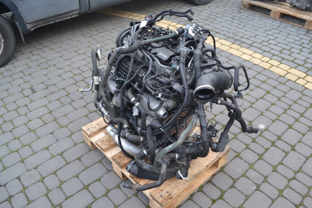 Moteur B 4204 T19 — vue 4