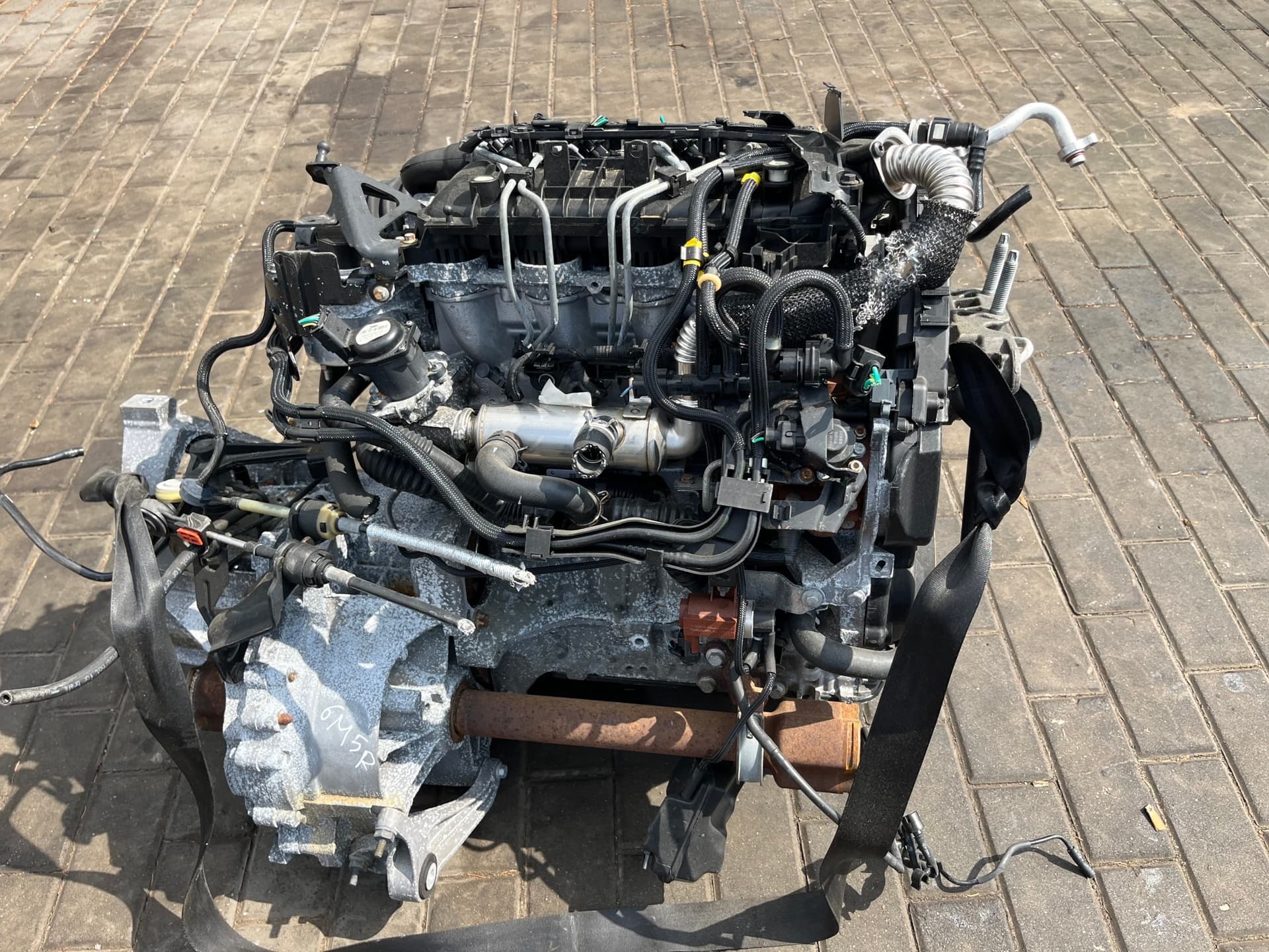 Moteur G8DB — vue 4