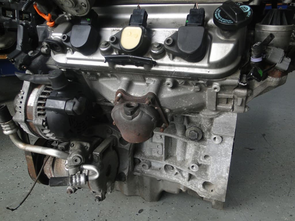 Moteur J30A — vue 3