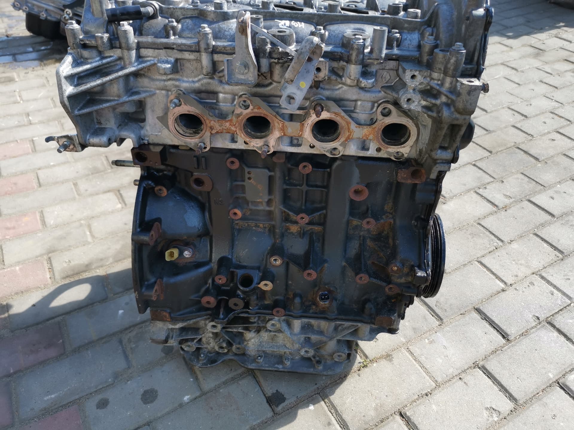 Moteur M9R — vue 7