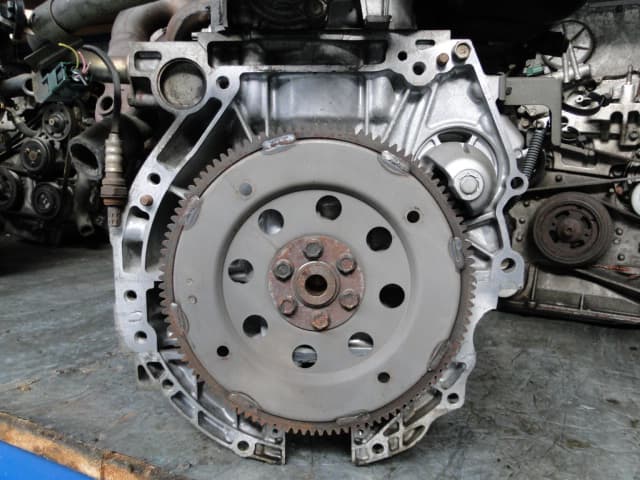 Moteur QR20DE — vue 8