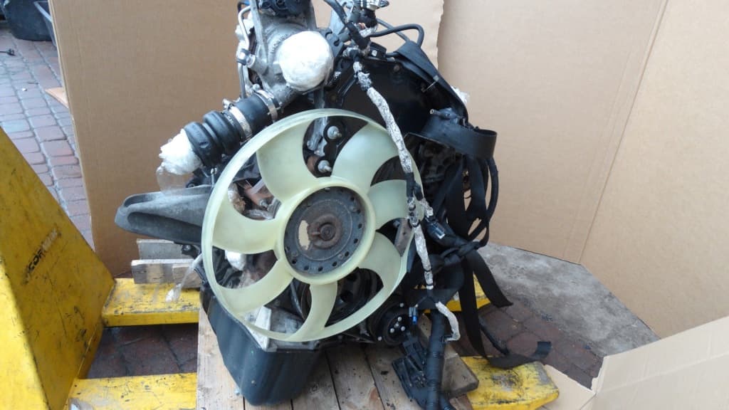 Moteur YNR6 — vue 3