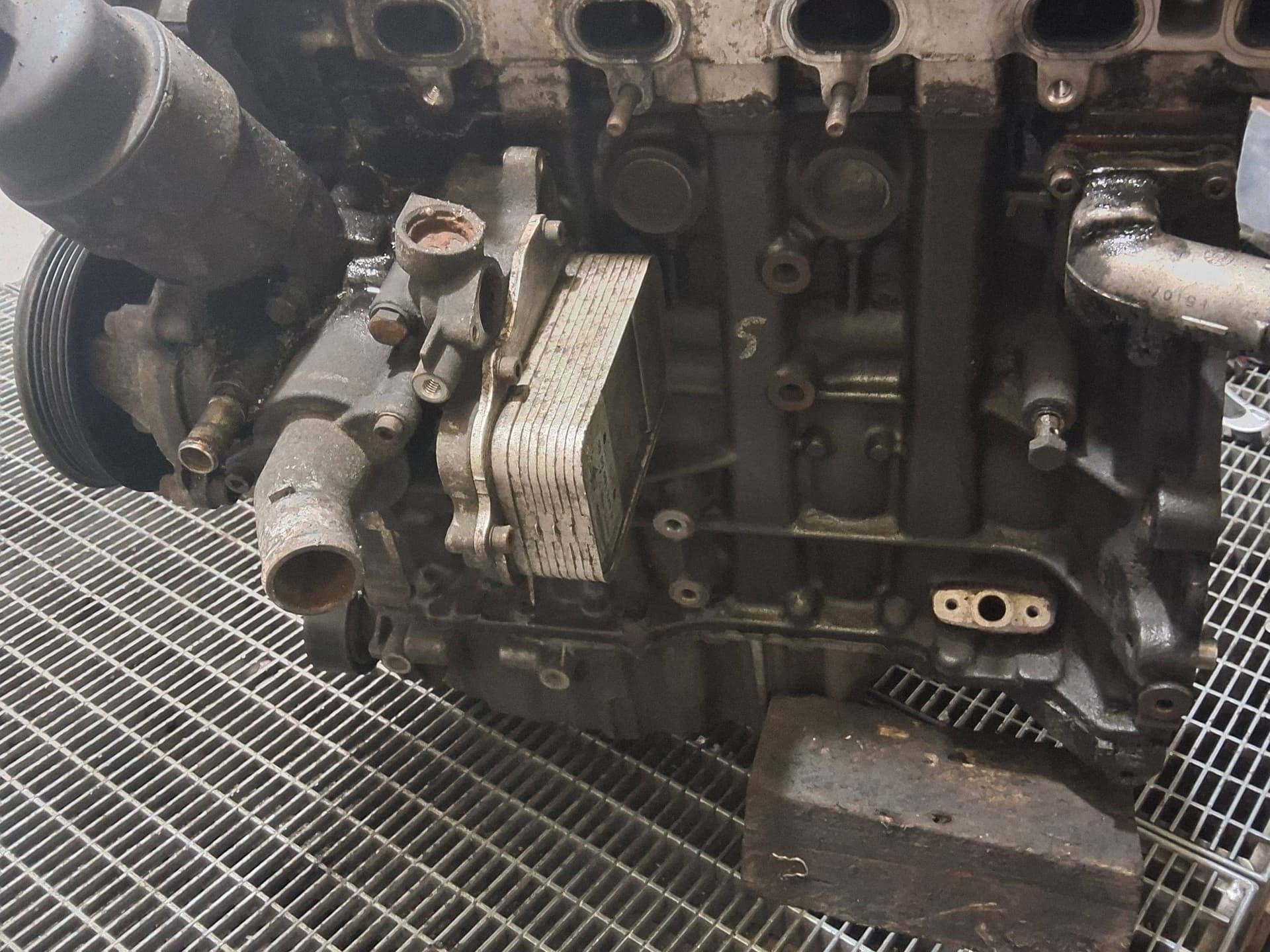Moteur D16DTF — vue 7