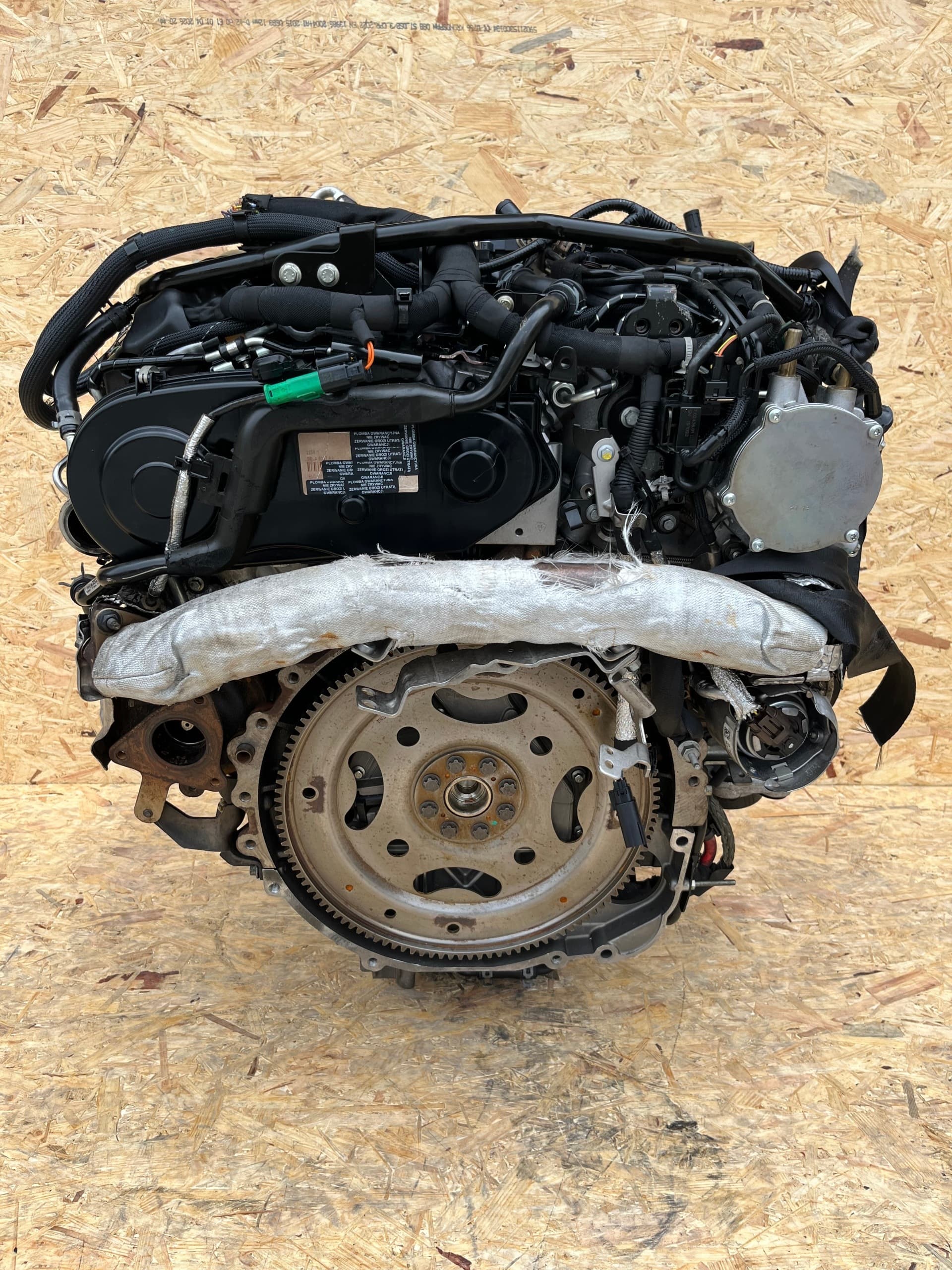 Moteur 306DT(TDV6) — vue 2
