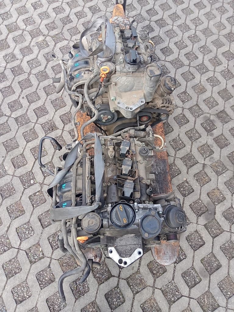 Moteur AZQ — vue 4