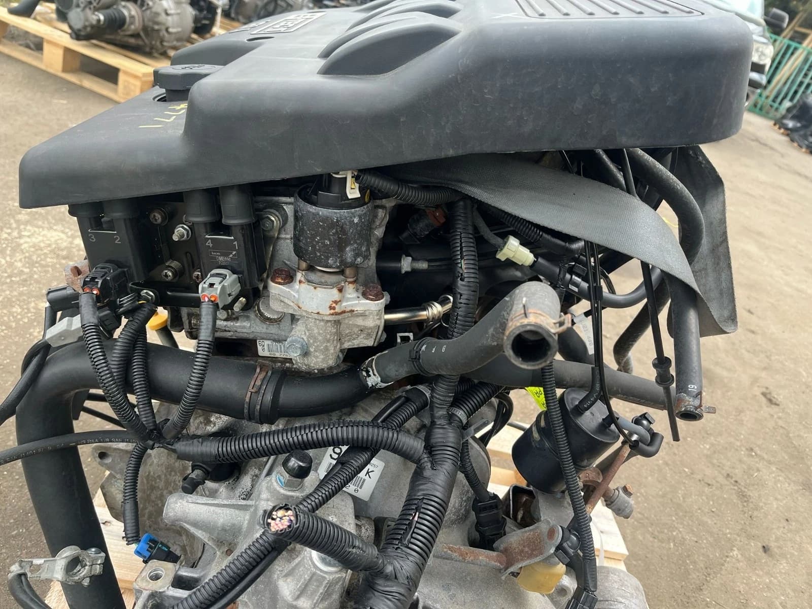 Moteur F16D3 — vue 3