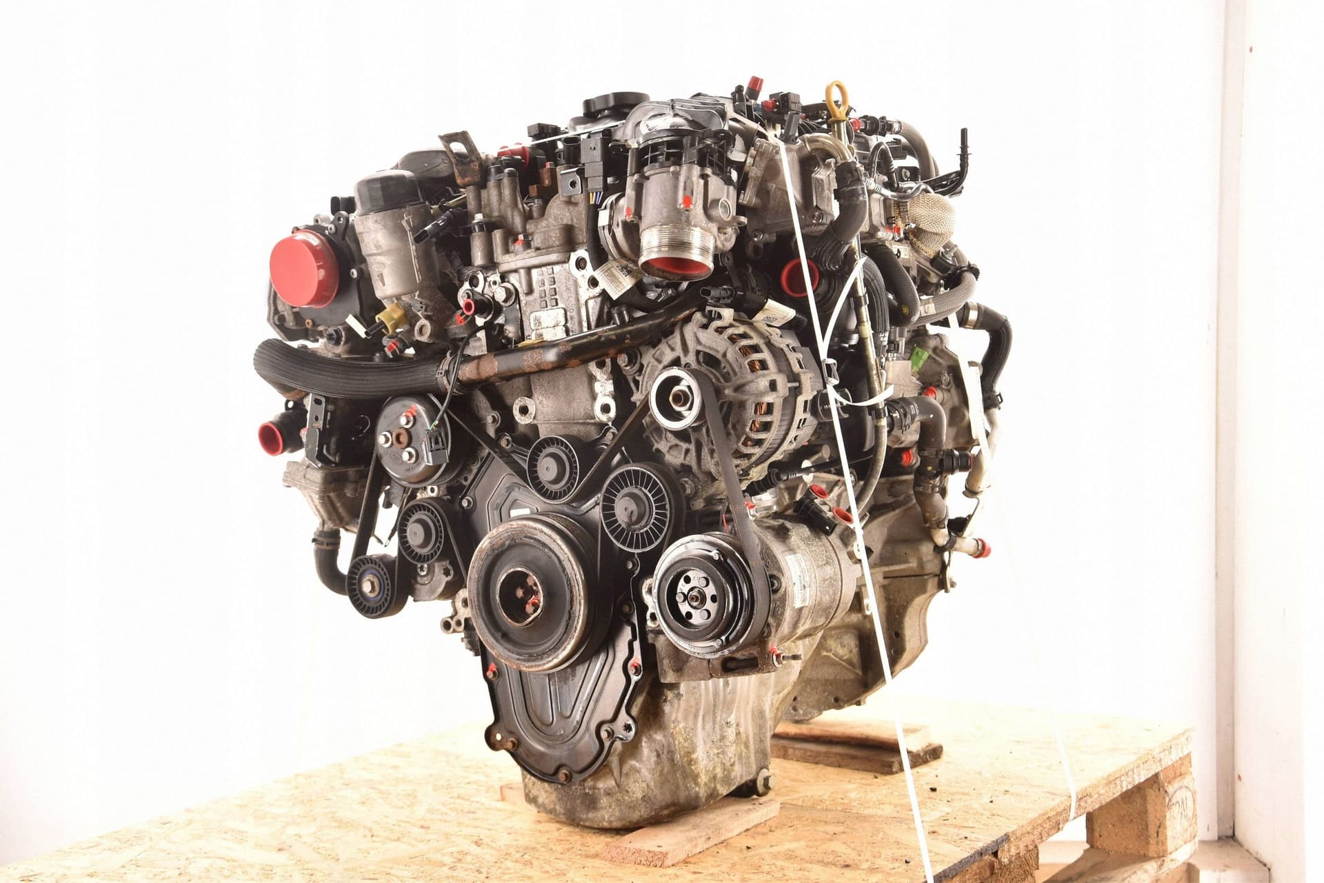 Moteur 204DTH(AJ20D4) — vue 6