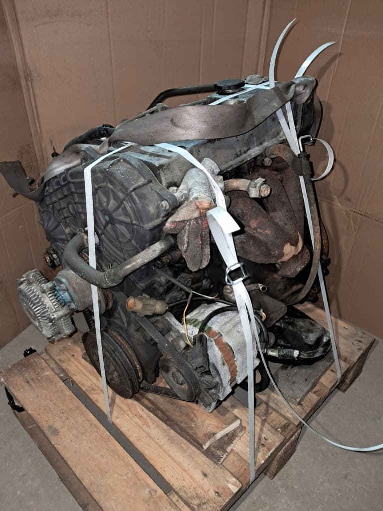 Moteur 4FD1 — vue 5