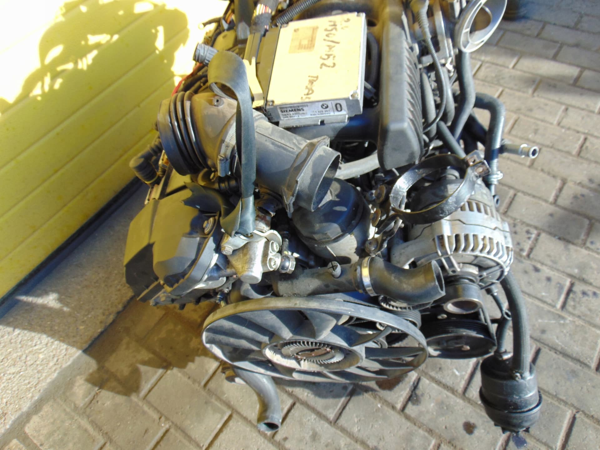 Moteur M52 B28 (286S2) — vue 6