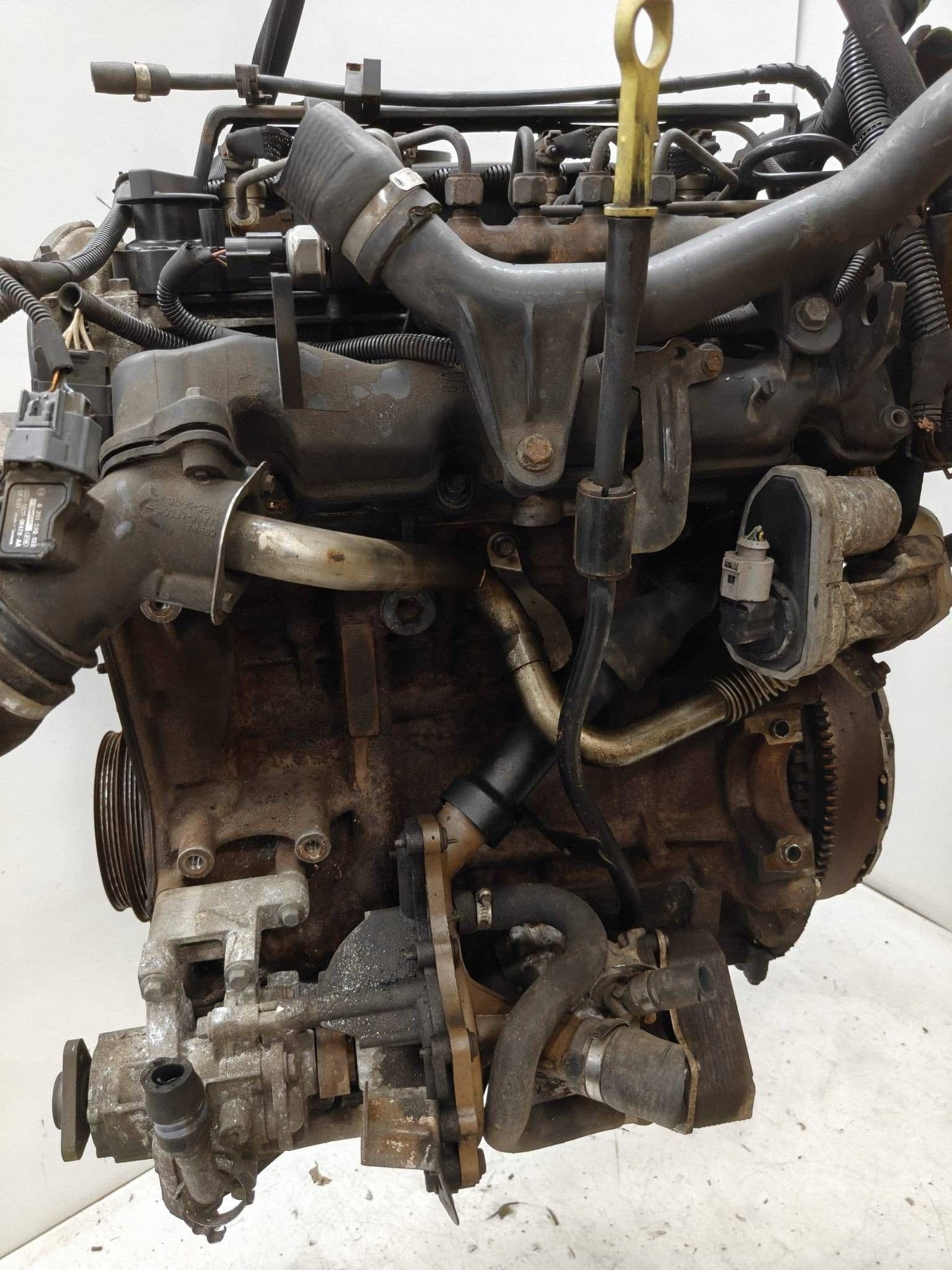 Moteur 4HV — vue 11