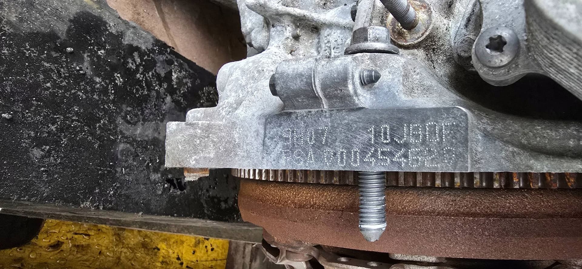 Moteur 9H07 (DV6UC) — vue 5