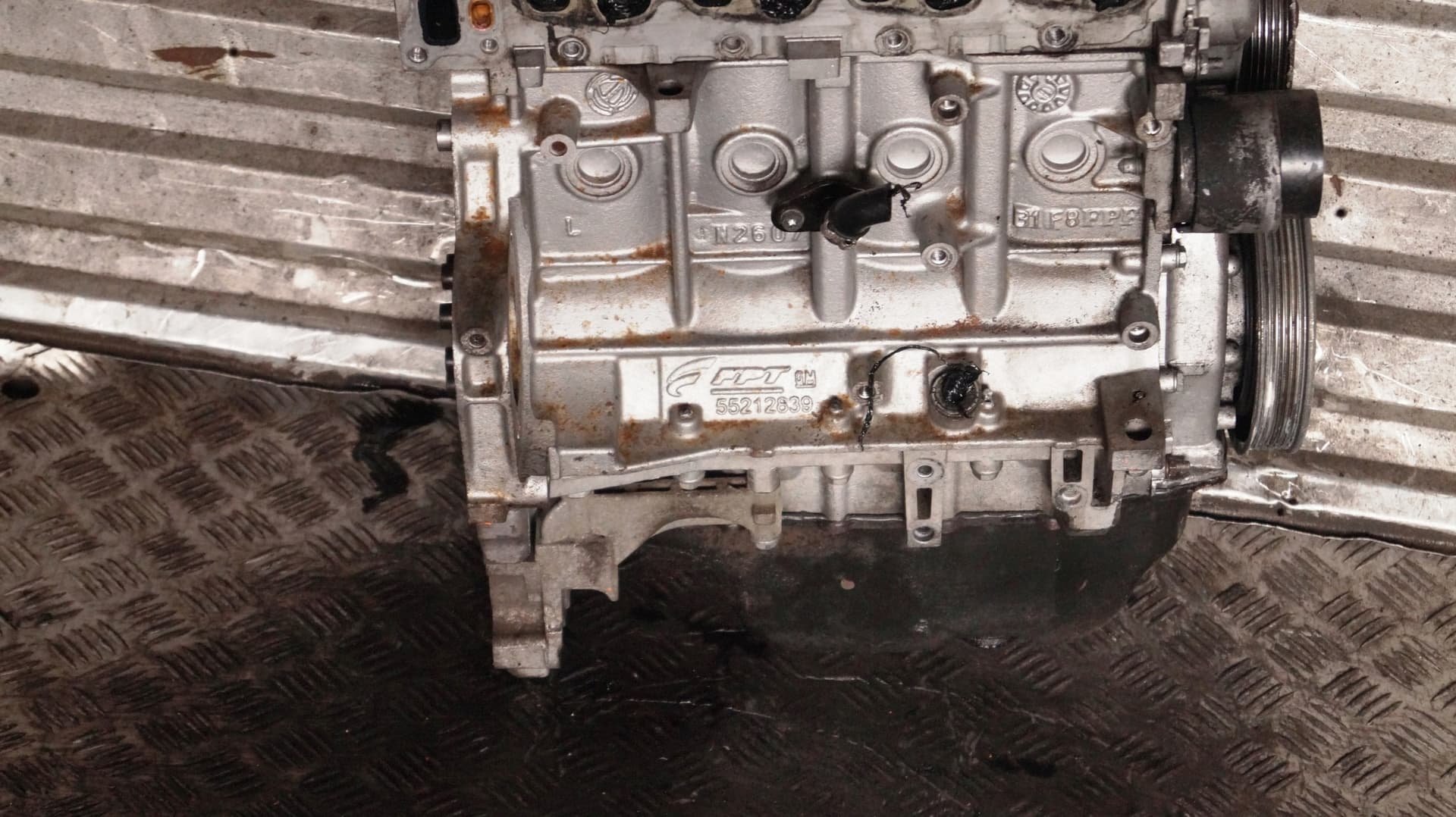 Moteur A 13 DTR — vue 4