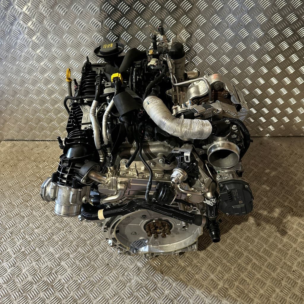 Moteur 204DTY — vue 2