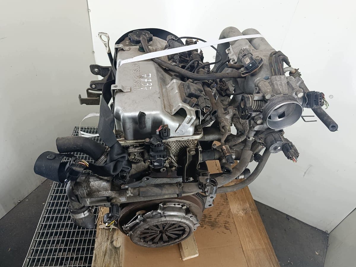 Moteur 4G13 (16V) — vue 2