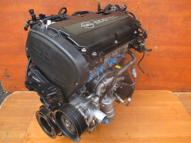Moteur A 16 LET — vue 2