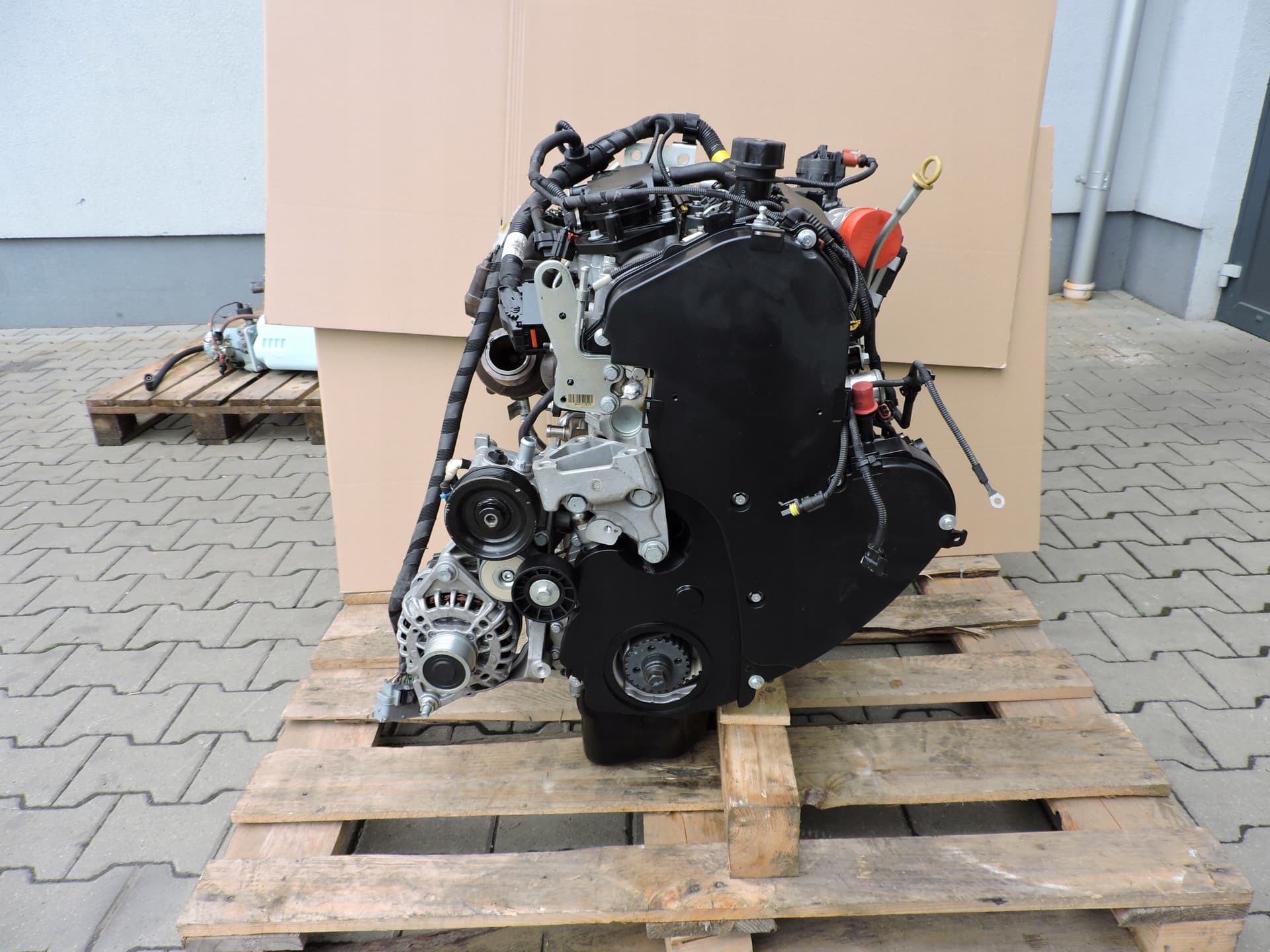 Moteur F1AGL411B — vue 2
