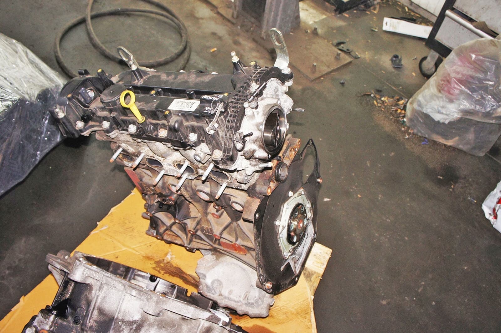 Moteur B 20 DTH — vue 2
