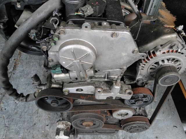 Moteur QR20DE — vue 2