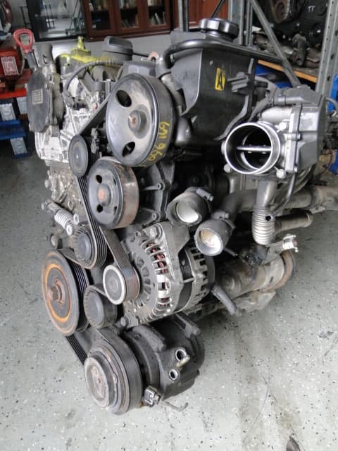 Moteur D20DT — vue 2